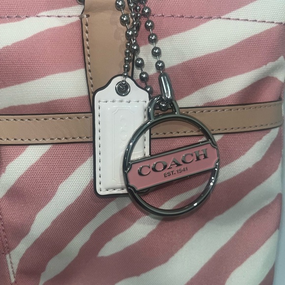 Coach Pink and Cream Tote Bag 2013 - Picture 3 of 11